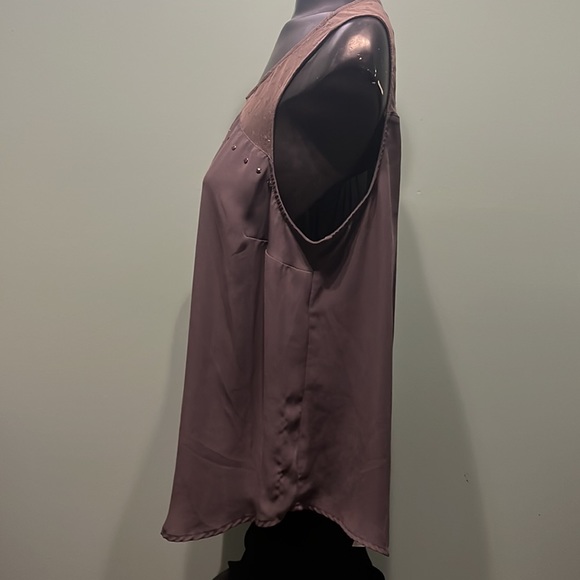 Torid Tank - Picture 3 of 8